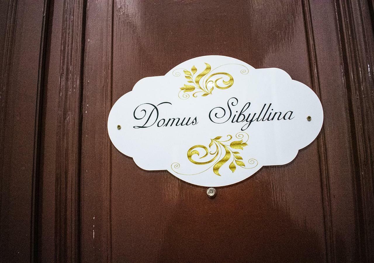 Domus Sibyllina, Galleria Umberto I Napoli Dış mekan fotoğraf