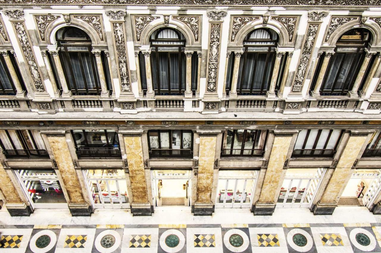 Domus Sibyllina, Galleria Umberto I Napoli Dış mekan fotoğraf